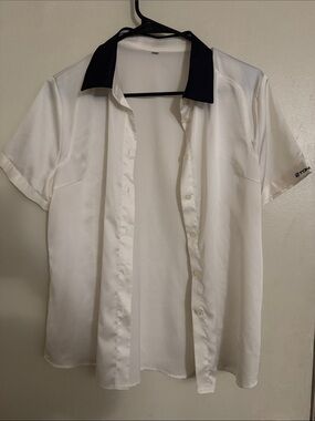 Men's Short-Sleeve White Button-Down Shirt with Black Contrast Collar